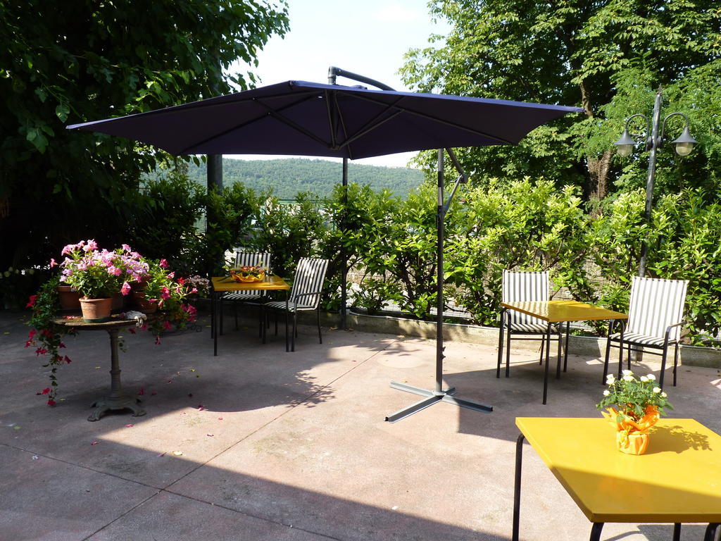Bed and Breakfast Casa Dodic Триест Экстерьер фото